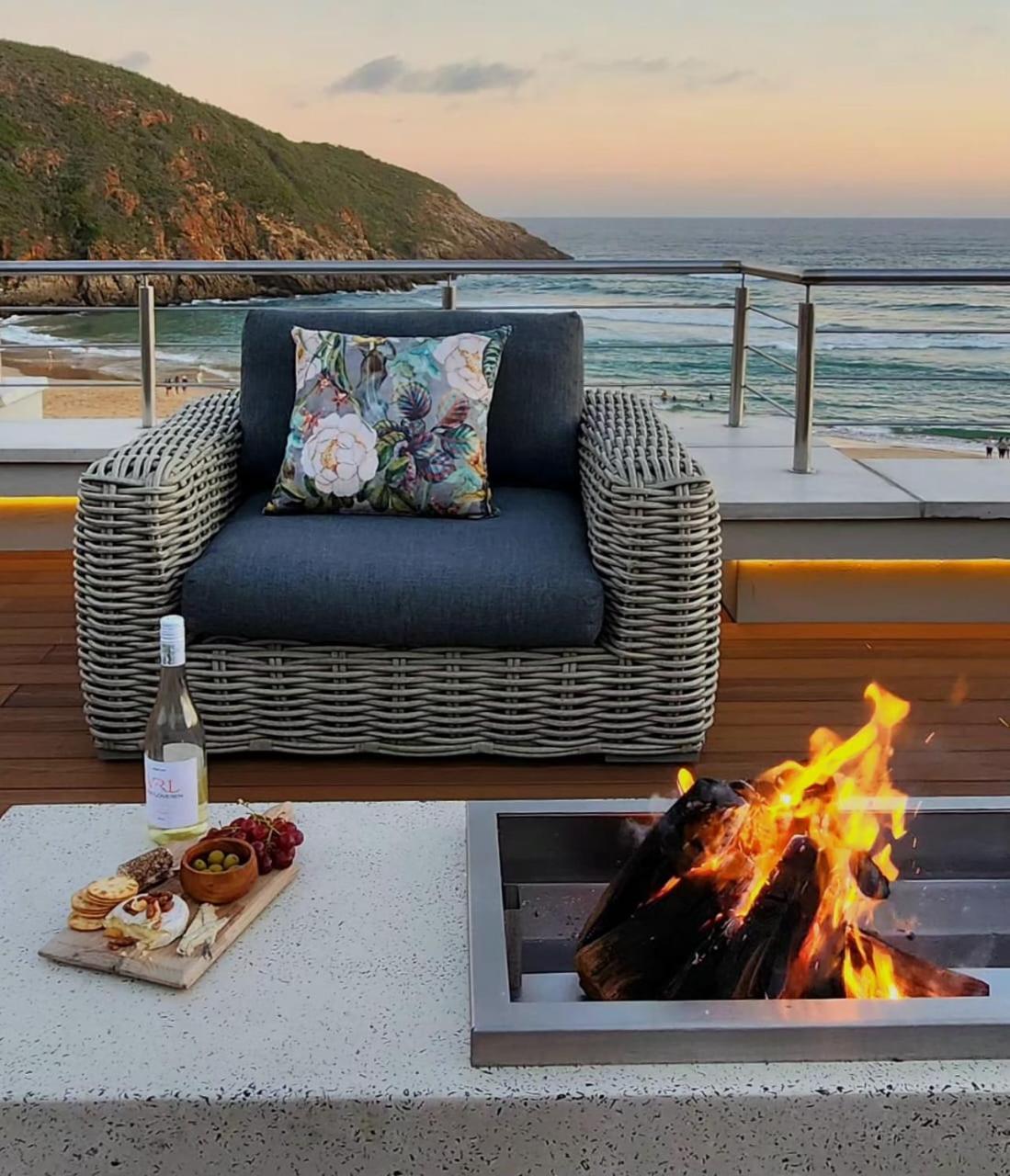 Waves Of Grace Seafront Villa Herolds Bay Exterior foto